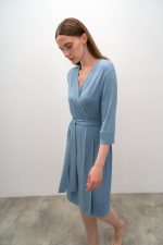 Vamp Μονόχρωμη Σταυρωτή Ρόμπα 16084 Lamoda.gr