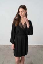 Vamp Μονόχρωμη Ρόμπα με Δαντέλα 17022 Lamoda.gr