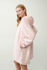 Vamp Χειμερινή Ρόμπα Fleece με Κουκούλα 21423 Lamoda.gr