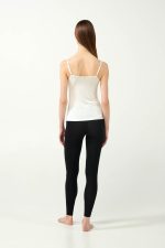 Vamp Γυναικείο Φανελάκι με Λεπτή Τιράντα Micromodal 21802 Lamoda.gr