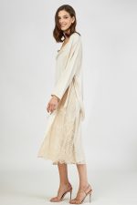 Harmony Μονόχρωμη Satin Ρόμπα με Δαντέλα 34-607518 Lamoda.gr